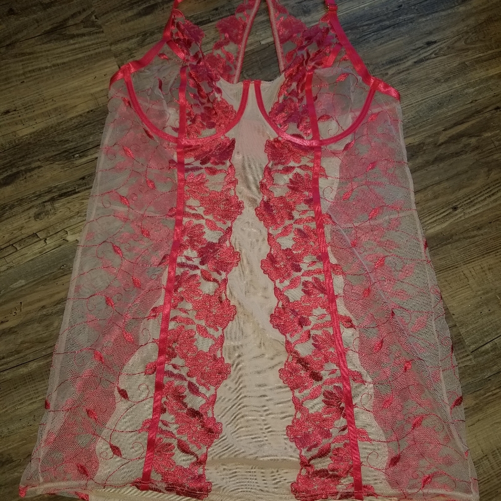 Torrid Embriodered Mesh Underwire Chemise - Picture 7 of 7